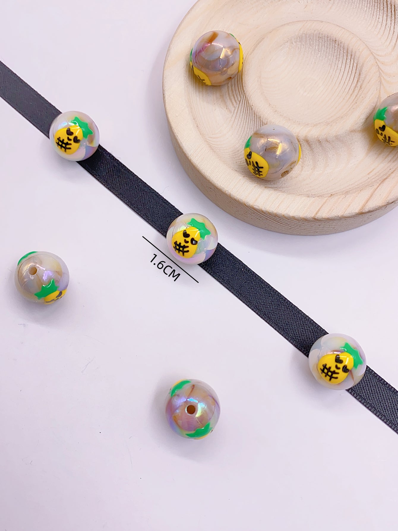 New hand-painted cartoon painted beads Acrylic beading diy loose bead bracelet mobile phone chain accessories drip beads accessories materials