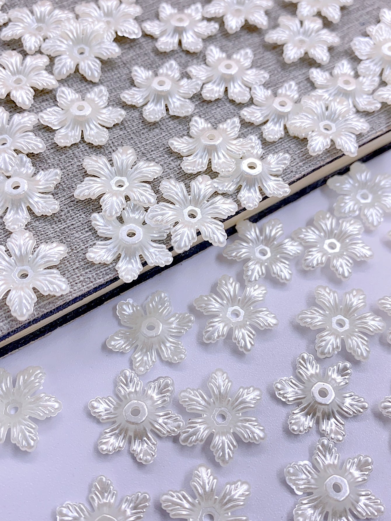 New simulation flower six petal flower straight hole Flat bottom patch pearl diy hair accessories small pearl