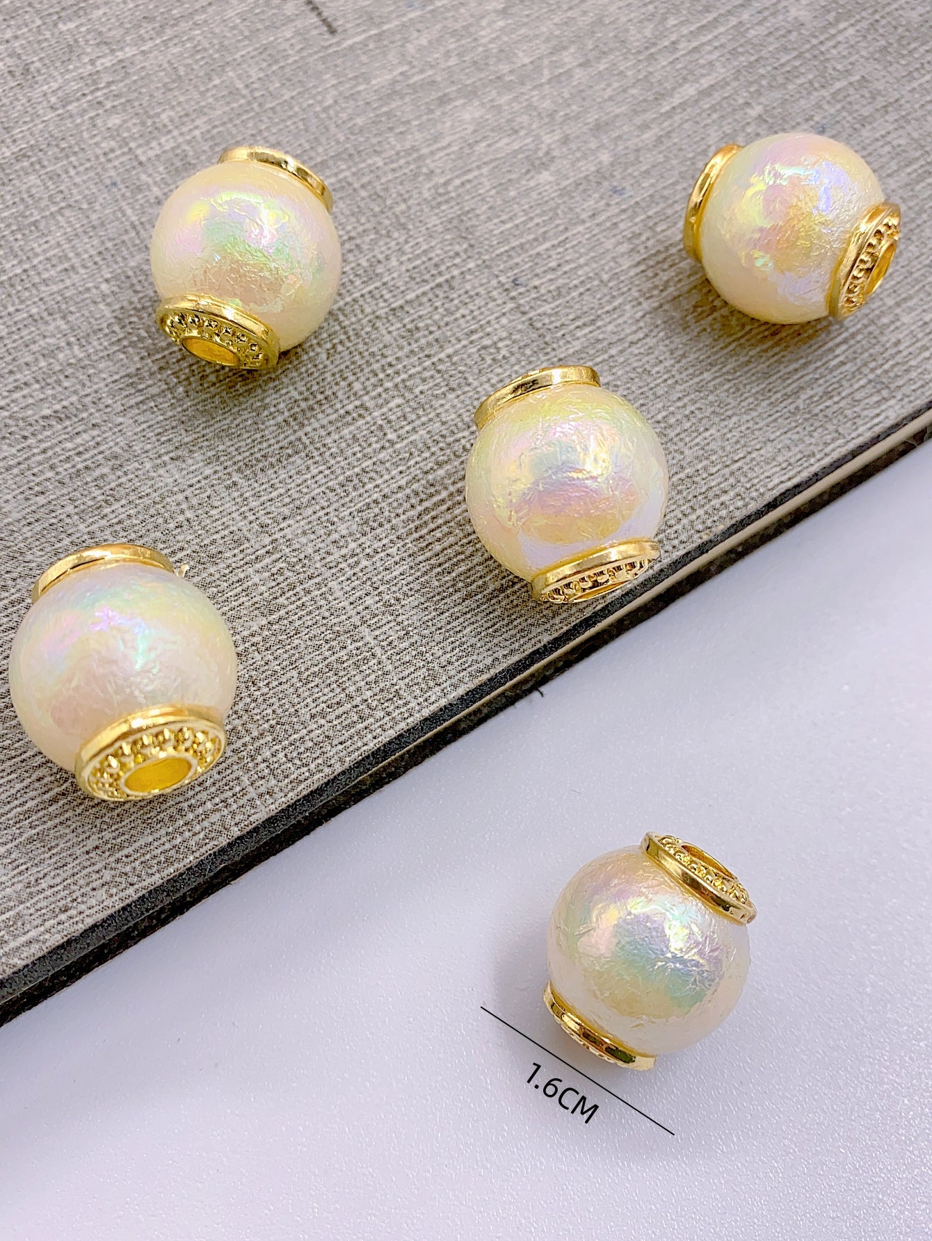 New high-grade bright color wrinkles large hole bead alloy hole paste small fresh clothing accessories Earrings pendant diy pearl jewelry accessories