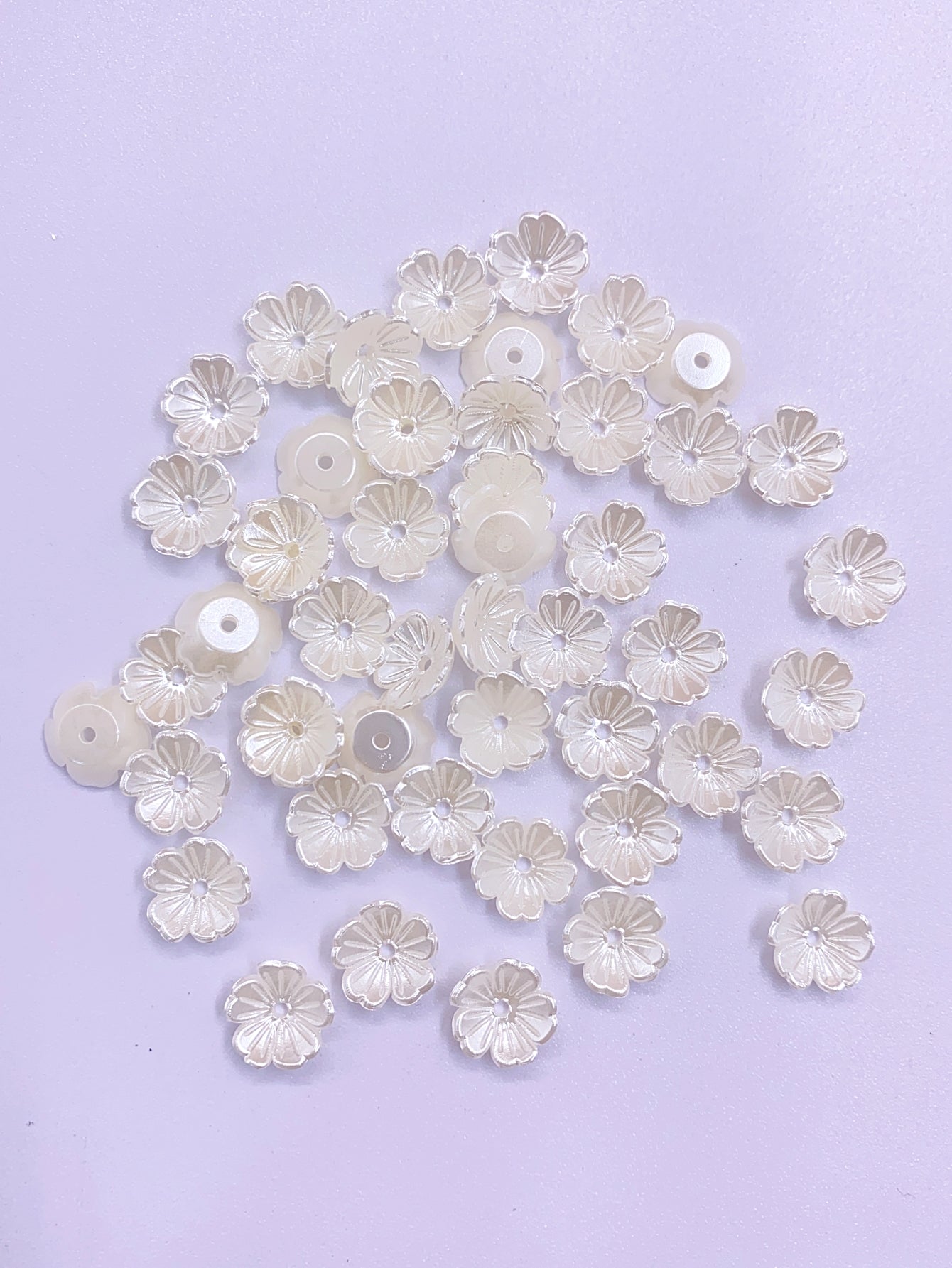 New exquisite small five-petal flower straight hole pearl diy jewelry hair pearl flat patch pearl